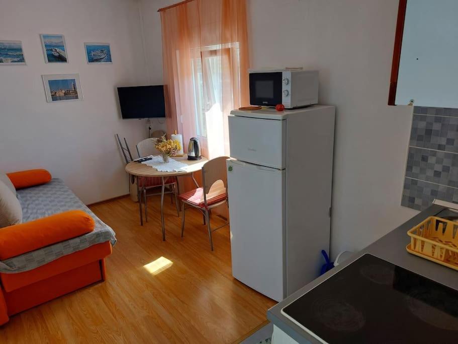 Matija I Bartol Apartment พิโรวัซ ภายนอก รูปภาพ